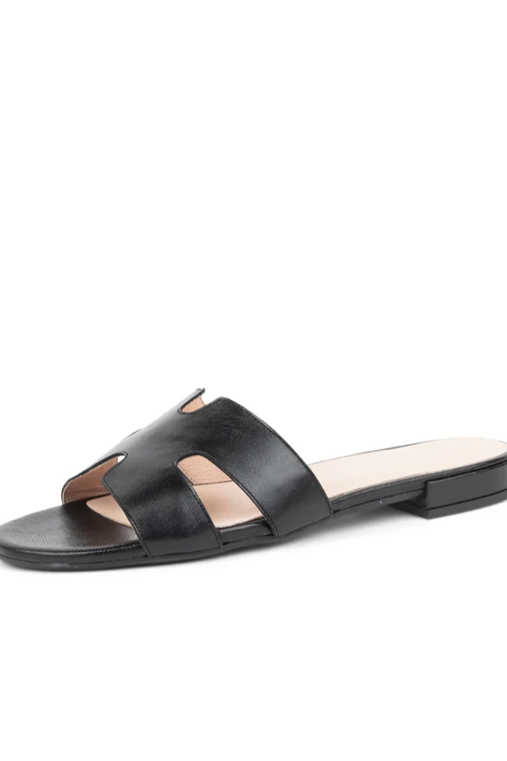 Hallie Sandal