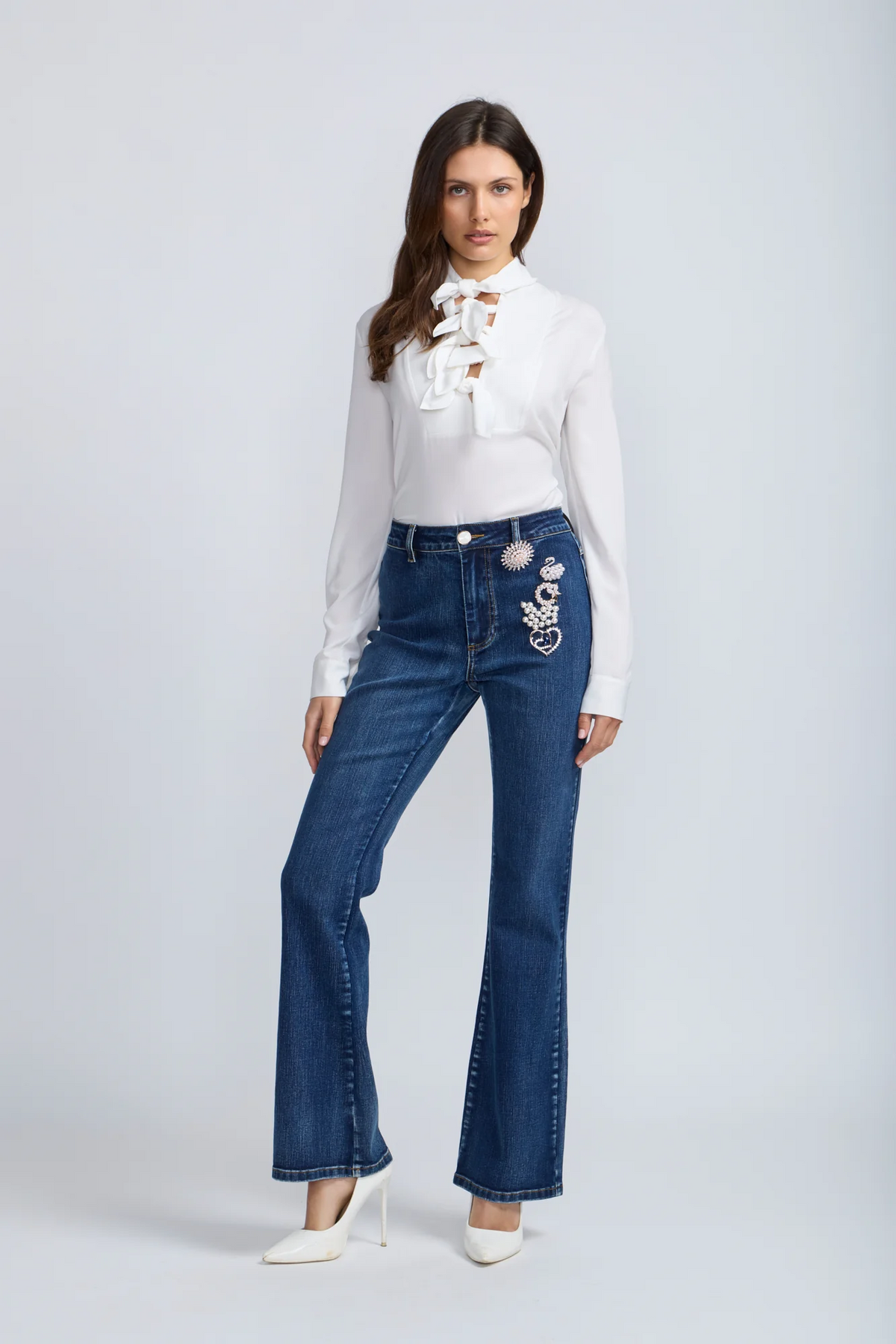 Pearl Brooch Jeans